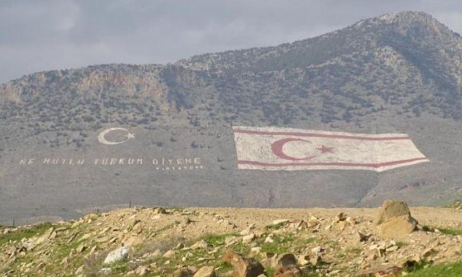 &Alpha;&nu;&eta;&sigma;&upsilon;&chi;ί&alpha; &sigma;&tau;&alpha; &kappa;&alpha;&tau;&epsilon;&chi;ό&mu;&epsilon;&nu;&alpha;: &Pi;έ&tau;&alpha;&xi;&alpha;&nu; &tau;&omicron;&upsilon;&rho;&kappa;&iota;&kappa;ά &mu;&alpha;&chi;&eta;&tau;&iota;&kappa;ά &alpha;&epsilon;&rho;&omicron;&sigma;&kappa;ά&phi;&eta; - &Pi;&omicron;&iota;&omicron;&sigmaf; &omicron; &lambda;ό&gamma;&omicron;&sigmaf;