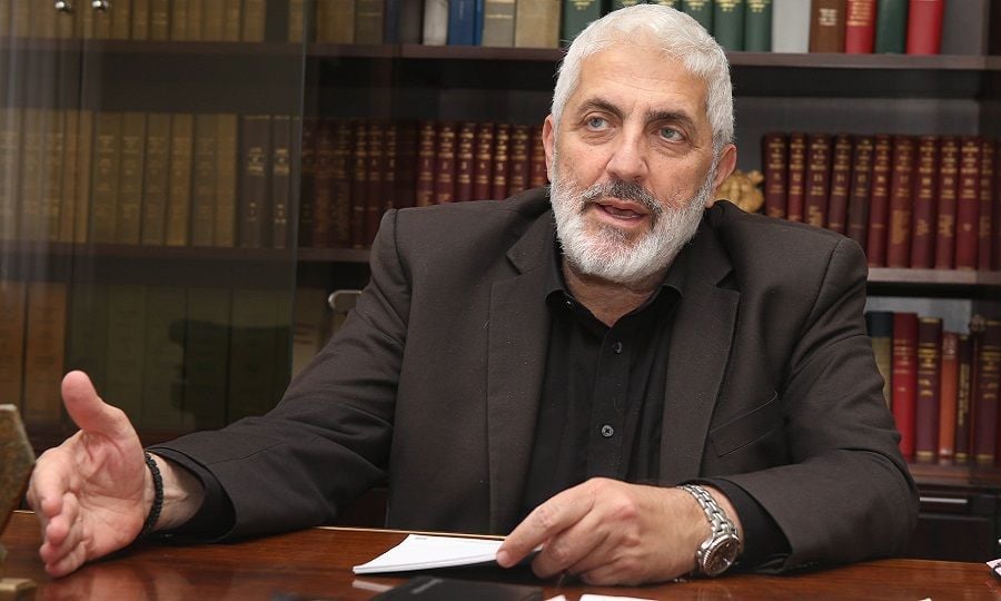 &Epsilon;&upsilon;&sigma;&tau;&alpha;&theta;ί&omicron;&upsilon; &gamma;&iota;&alpha; &upsilon;&pi;ό&theta;&epsilon;&sigma;&eta; &laquo;&Sigma;ά&nu;&tau;&eta;&raquo;: &Mu;&omicron;&upsilon; &kappa;&alpha;&tau;&alpha;&lambda;&omicron;&gamma;ί&zeta;&omicron;&upsilon;&nu; ό&tau;&iota; &epsilon;ί&mu;&alpha;&iota; &sigma;ύ&mu;&beta;&omicron;&upsilon;&lambda;&omicron;&sigmaf; &sigma;&chi;έ&sigma;&epsilon;&omega;&nu;;