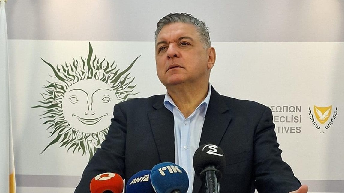 &Epsilon;&pi;ί&sigma;&eta;&mu;&alpha; &epsilon;&kappa;&tau;ό&sigmaf; &psi;&eta;&phi;&omicron;&delta;&epsilon;&lambda;&tau;ί&omicron;&upsilon; &omicron; &Sigma;ύ&kappa;&alpha;&sigmaf; &ndash; &Alpha;&pi;&omicron;&rho;&rho;ί&phi;&theta;&eta;&kappa;&epsilon; &eta; έ&phi;&epsilon;&sigma;&eta; &tau;&omicron;&upsilon;