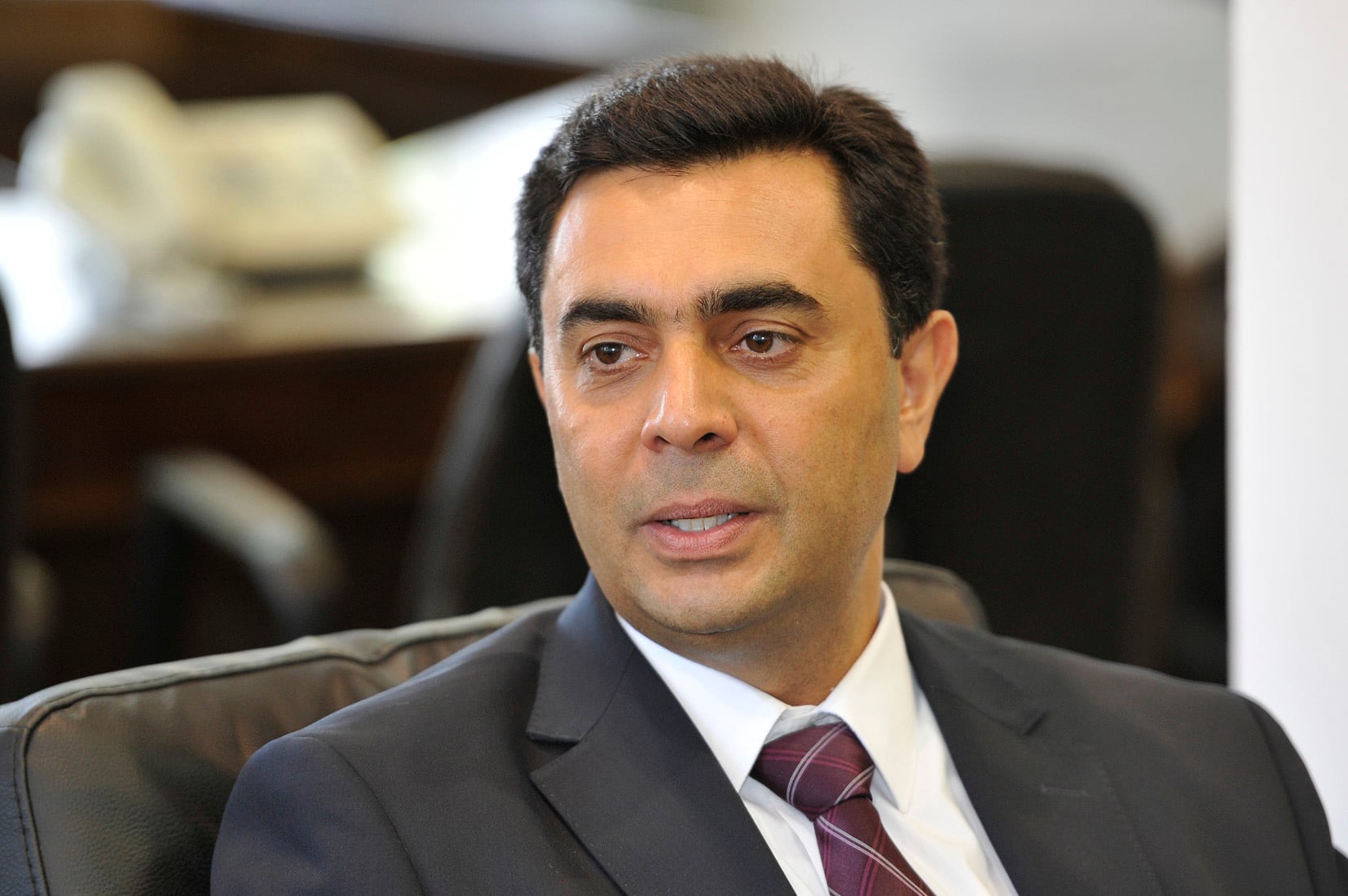 &Nu;&alpha;&mu;ί: &Upsilon;&pi;&epsilon;&rho;&beta;&omicron;&lambda;&iota;&kappa;έ&sigmaf; &omicron;&iota; &alpha;&iota;&tau;&iota;ά&sigma;&epsilon;&iota;&sigmaf; &pi;&epsilon;&rho;ί &alpha;&pi;&epsilon;&iota;&lambda;ή&sigmaf; &alpha;&pi;ό &tau;&eta; &gamma;&alpha;&lambda;&lambda;&omicron;&kappa;&upsilon;&pi;&rho;&iota;&alpha;&kappa;ή &sigma;&upsilon;&nu;&epsilon;&rho;&gamma;&alpha;&sigma;ί&alpha;