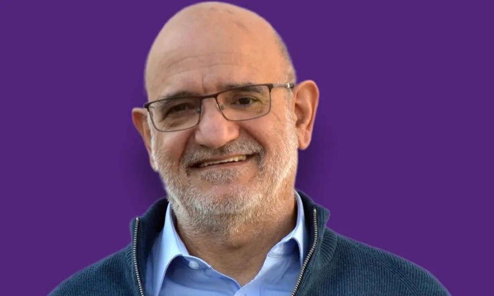 &Alpha;&pi;ά&nu;&tau;&eta;&sigma;&eta; &Delta;&rho;&omicron;&upsilon;&sigma;&iota;ώ&tau;&eta; &sigma;&epsilon; &Nu;&iota;&kappa;ό&lambda;&alpha;: &laquo;&Epsilon;&nu;ώ &eta; &upsilon;&phi;&alpha;&rho;&pi;&alpha;&gamma;ή &pi;&epsilon;&rho;&iota;&omicron;&upsilon;&sigma;&iota;ώ&nu; &epsilon;ί&nu;&alpha;&iota; &eta;&theta;&iota;&kappa;ά ά&psi;&omicron;&gamma;&eta;&raquo;