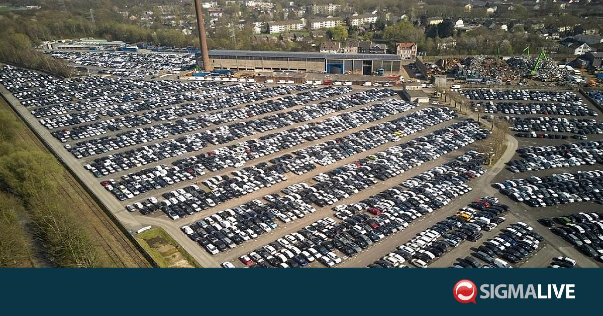 &Alpha;&nu;&tau;ί&delta;&rho;&alpha;&sigma;&eta; &Epsilon;&Epsilon;: &Omicron;&iota; &delta;&alpha;&sigma;&mu;&omicron;ί &sigma;&epsilon; &epsilon;&upsilon;&rho;&omega;&pi;&alpha;ϊ&kappa;ά &omicron;&chi;ή&mu;&alpha;&tau;&alpha; &delta;&epsilon;ί&chi;&nu;&omicron;&upsilon;&nu; &tau;&eta;&nu; &alpha;&nu;&alpha;&xi;&iota;&omicron;&pi;&iota;&sigma;&tau;ί&alpha; &Tau;&rho;&alpha;&mu;&pi;