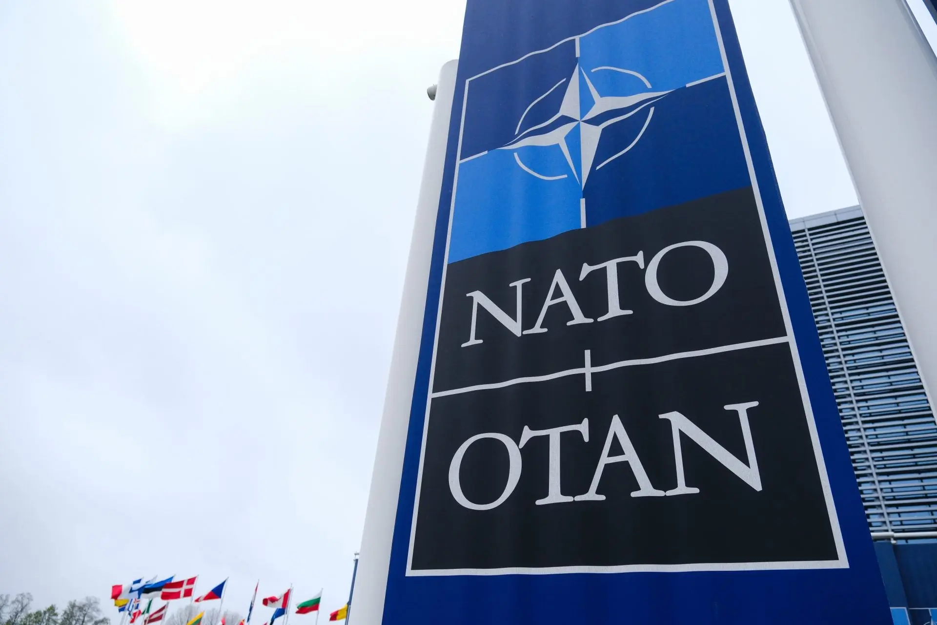 ΝΑΤΟ: Σε επαφή με ΗΠΑ για να κατανοήσει την απόσυρση στρατευμάτων από Γερμανία