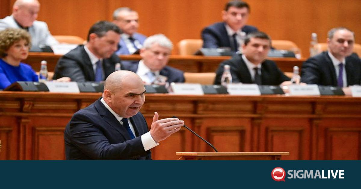 &Rho;&omicron;&upsilon;&mu;&alpha;&nu;ί&alpha;: &Kappa;&alpha;&tau;έ&rho;&rho;&epsilon;&upsilon;&sigma;&epsilon; &eta; &kappa;&upsilon;&beta;έ&rho;&nu;&eta;&sigma;&eta; &Mu;&pi;&omicron;&lambda;&omicron;&zeta;ά&nu; &ndash; &Pi;έ&rho;&alpha;&sigma;&epsilon; &eta; &pi;&rho;ό&tau;&alpha;&sigma;&eta; &delta;&upsilon;&sigma;&pi;&iota;&sigma;&tau;ί&alpha;&sigmaf;