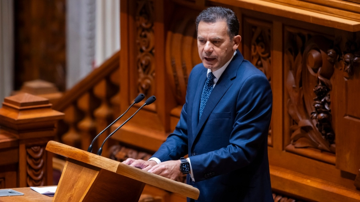 &Pi;&omicron;&rho;&tau;&omicron;&gamma;&alpha;&lambda;ί&alpha;: &Pi;&rho;&omicron;&epsilon;&tau;&omicron;&iota;&mu;ά&zeta;&epsilon;&tau;&alpha;&iota; &nu;&alpha; &phi;&omicron;&rho;&omicron;&lambda;&omicron;&gamma;ή&sigma;&epsilon;&iota; &tau;&alpha; &upsilon;&pi;&epsilon;&rho;&kappa;έ&rho;&delta;&eta; &epsilon;&pi;&iota;&chi;&epsilon;&iota;&rho;ή&sigma;&epsilon;&omega;&nu; &epsilon;&nu;έ&rho;&gamma;&epsilon;&iota;&alpha;&sigmaf;
