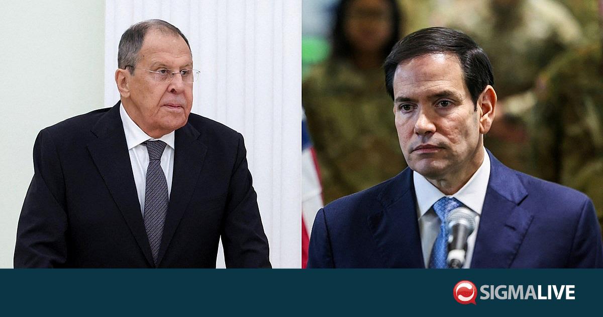 &Sigma;&upsilon;&nu;&omicron;&mu;&iota;&lambda;ί&alpha; &Lambda;&alpha;&beta;&rho;ό&phi;-&Rho;&omicron;ύ&mu;&pi;&iota;&omicron;: &Sigma;&tau;&omicron; &epsilon;&pi;ί&kappa;&epsilon;&nu;&tau;&rho;&omicron; &delta;&iota;&epsilon;&theta;&nu;ή &zeta;&eta;&tau;ή&mu;&alpha;&tau;&alpha; &kappa;&alpha;&iota; &delta;&iota;&eta;&mu;&epsilon;&rho;&epsilon;ί&sigmaf; &sigma;&chi;έ&sigma;&epsilon;&iota;&sigmaf;