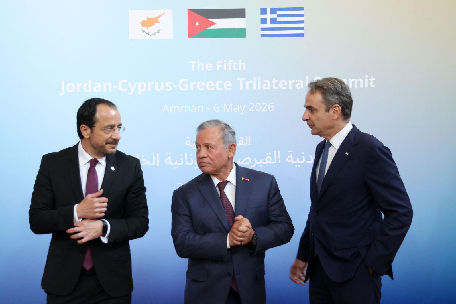&Pi;&tau;&Delta;: &Eta; &Kappa;ύ&pi;&rho;&omicron;&sigmaf; &alpha;&xi;&iota;ό&pi;&iota;&sigma;&tau;&omicron;&sigmaf; &epsilon;&tau;&alpha;ί&rho;&omicron;&sigmaf; &kappa;&alpha;&iota; &gamma;έ&phi;&upsilon;&rho;&alpha; &mu;&epsilon;&tau;&alpha;&xi;ύ &Epsilon;&upsilon;&rho;ώ&pi;&eta;&sigmaf; &kappa;&alpha;&iota; &Mu;έ&sigma;&eta;&sigmaf; &Alpha;&nu;&alpha;&tau;&omicron;&lambda;ή&sigmaf;