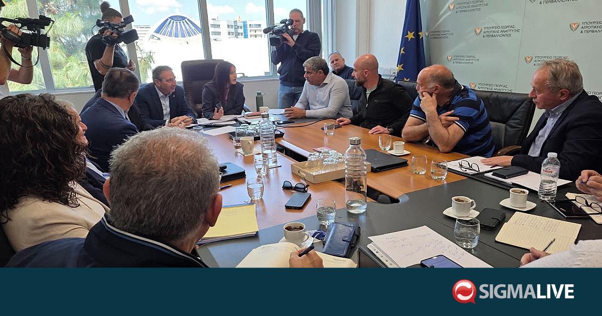 &Tau;&alpha; &nu;έ&alpha; &mu;έ&tau;&rho;&alpha; &sigma;&tau;ή&rho;&iota;&xi;&eta;&sigmaf; &pi;&omicron;&upsilon; &epsilon;&xi;ή&gamma;&gamma;&epsilon;&iota;&lambda;&epsilon; &eta; &Upsilon;&pi;. &Gamma;&epsilon;&omega;&rho;&gamma;ί&alpha;&sigmaf; &gamma;&iota;&alpha; &tau;&omicron;&nu; &alpha;&phi;&theta;ώ&delta;&eta; &pi;&upsilon;&rho;&epsilon;&tau;ό (vid)