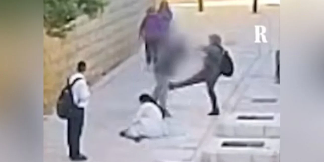 &Iota;&sigma;&rho;&alpha;ή&lambda;: &Iota;&sigma;&rho;&alpha;&eta;&lambda;&iota;&nu;ό&sigmaf; ύ&pi;&omicron;&pi;&tau;&omicron;&sigmaf; &gamma;&iota;&alpha; &epsilon;&pi;ί&theta;&epsilon;&sigma;&eta; &sigma;&epsilon; &Gamma;&alpha;&lambda;&lambda;ί&delta;&alpha; &kappa;&alpha;&lambda;ό&gamma;&rho;&iota;&alpha; &sigma;&tau;&eta;&nu; &Iota;&epsilon;&rho;&omicron;&upsilon;&sigma;&alpha;&lambda;ή&mu;