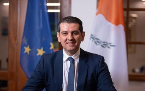 Υπουργός Εμπορίου: Οι μικρομεσαίες επιχειρήσεις πρέπει να ενδυναμωθούν