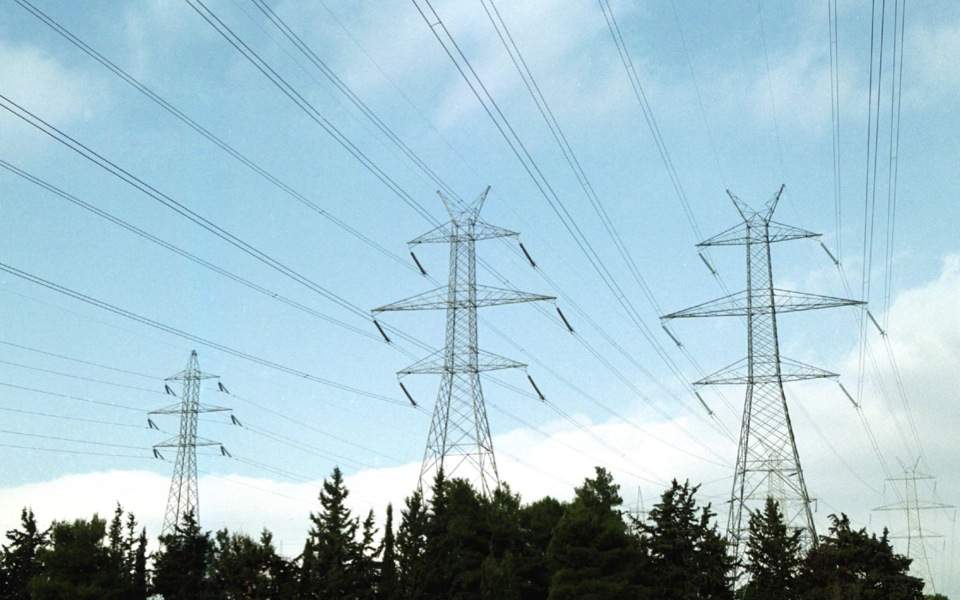 Eurostat: &Sigma;&tau;&iota;&sigmaf; &upsilon;&psi;&eta;&lambda;ό&tau;&epsilon;&rho;&epsilon;&sigmaf; &theta;έ&sigma;&epsilon;&iota;&sigmaf; &tau;&eta;&sigmaf; &Epsilon;&Epsilon; &eta; &Kappa;ύ&pi;&rho;&omicron;&sigmaf; &sigma;&epsilon; &tau;&iota;&mu;έ&sigmaf; &eta;&lambda;&epsilon;&kappa;&tau;&rho;&iota;&kappa;ή&sigmaf; &epsilon;&nu;έ&rho;&gamma;&epsilon;&iota;&alpha;&sigmaf;