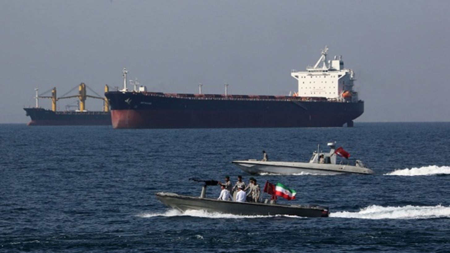 &Iota;&rho;ά&nu;: &Nu;έ&alpha; &upsilon;&pi;&eta;&rho;&epsilon;&sigma;ί&alpha; &epsilon;&pi;&iota;&phi;&omicron;&rho;&tau;&iota;&sigma;&mu;έ&nu;&eta; &mu;&epsilon; έ&kappa;&delta;&omicron;&sigma;&eta; &alpha;&delta;&epsilon;&iota;ώ&nu; &delta;&iota;έ&lambda;&epsilon;&upsilon;&sigma;&eta;&sigmaf; &pi;&lambda;&omicron;ί&omega;&nu; &alpha;&pi;ό &Omicron;&rho;&mu;&omicron;ύ&zeta;