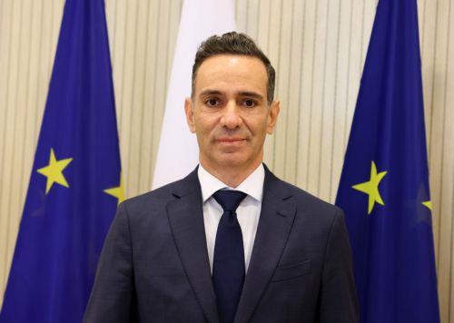 &Upsilon;&phi;. Έ&rho;&epsilon;&upsilon;&nu;&alpha;&sigmaf;: &Delta;έ&sigma;&mu;&epsilon;&upsilon;&sigma;&eta; &Kappa;&upsilon;&beta;έ&rho;&nu;&eta;&sigma;&eta;&sigmaf; &gamma;&iota;&alpha; &pi;&rho;&omicron;&sigma;έ&lambda;&kappa;&upsilon;&sigma;&eta; &pi;&omicron;&iota;&omicron;&tau;&iota;&kappa;ώ&nu; &epsilon;&pi;&epsilon;&nu;&delta;ύ&sigma;&epsilon;&omega;&nu;