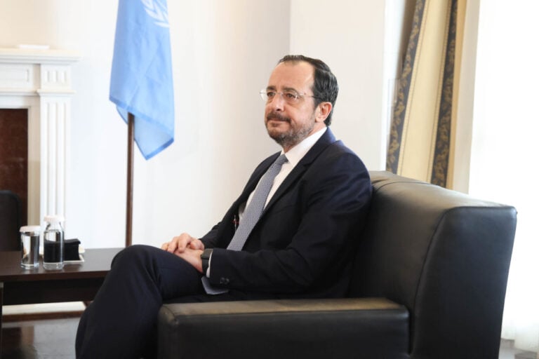 &Pi;&tau;&Delta;: &Sigma;&tau;ό&chi;&omicron;&sigmaf; &eta; &sigma;ύ&gamma;&kappa;&lambda;&iota;&sigma;&eta; &delta;&iota;&epsilon;&upsilon;&rho;&upsilon;&mu;έ&nu;&eta;&sigmaf; &delta;&iota;ά&sigma;&kappa;&epsilon;&psi;&eta;&sigmaf; &gamma;&iota;&alpha; &Kappa;&upsilon;&pi;&rho;&iota;&alpha;&kappa;ό &epsilon;&nu;&tau;ό&sigmaf; &kappa;&alpha;&lambda;&omicron;&kappa;&alpha;&iota;&rho;&iota;&omicron;ύ