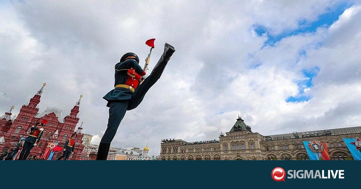 &Eta; &Rho;&omega;&sigma;ί&alpha; &tau;&iota;&mu;ά &tau;&eta;&nu; &Eta;&mu;έ&rho;&alpha; &tau;&eta;&sigmaf; &Nu;ί&kappa;&eta;&sigmaf; &mu;&epsilon; &pi;&alpha;&rho;έ&lambda;&alpha;&sigma;&eta; &sigma;&tau;&eta;&nu; &Kappa;ό&kappa;&kappa;&iota;&nu;&eta; &Pi;&lambda;&alpha;&tau;&epsilon;ί&alpha;&ndash;Live &epsilon;&iota;&kappa;ό&nu;&alpha;