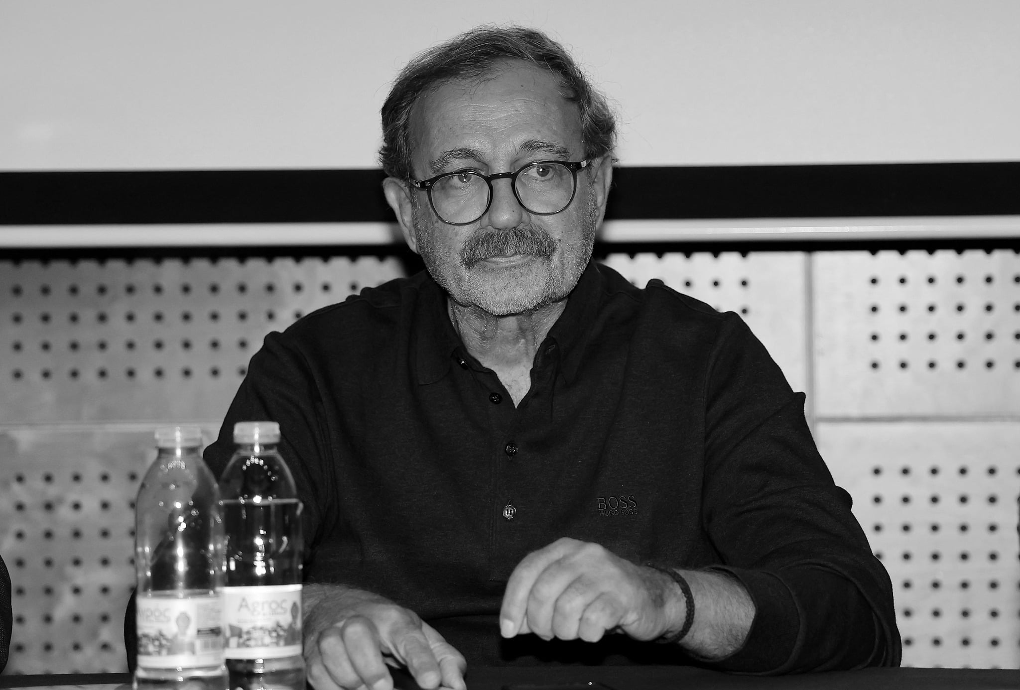 &Theta;&lambda;ί&psi;&eta; &sigma;&tau;&eta;&nu; &Epsilon;&Sigma;&Kappa; &gamma;&iota;&alpha; &Delta;&eta;&mu;&eta;&tau;&rho;ί&omicron;&upsilon; - &laquo;&Tau;ί&mu;&eta;&sigma;&epsilon; &tau;&omicron; &lambda;&epsilon;&iota;&tau;&omicron;ύ&rho;&gamma;&eta;&mu;&alpha; &mu;&epsilon; ή&theta;&omicron;&sigmaf; &kappa;&alpha;&iota; &alpha;&xi;&iota;&omicron;&pi;&rho;έ&pi;&epsilon;&iota;&alpha;&raquo;