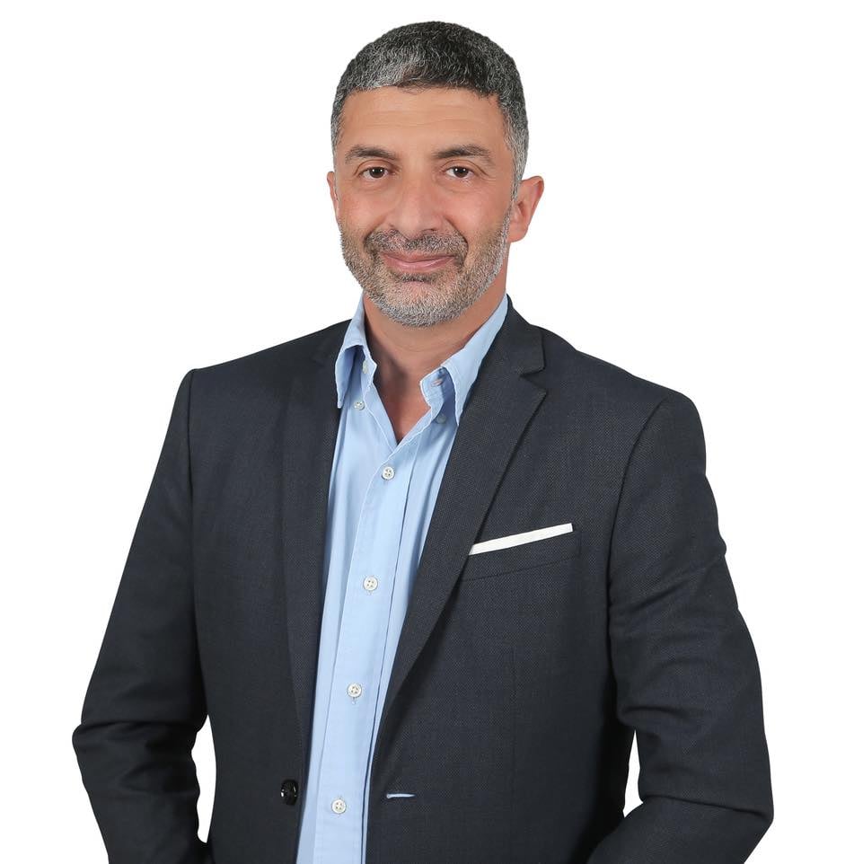 Ί&sigma;&alpha; &Delta;&iota;&kappa;&alpha;&iota;ώ&mu;&alpha;&tau;&alpha;: &Kappa;&omicron;&iota;&nu;&omega;&nu;ί&alpha; &pi;&omicron;&upsilon; &sigma;έ&beta;&epsilon;&tau;&alpha;&iota; ό&lambda;&omicron;&upsilon;&sigmaf; &tau;&omicron;&upsilon;&sigmaf; &alpha;&nu;&theta;&rho;ώ&pi;&omicron;&upsilon;&sigmaf;