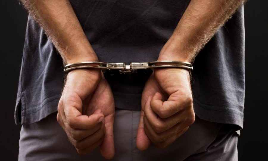 Λάρνακα: Μια σύλληψη για το περιστατικό με τον 65χρονο στο καπό οχήματος
