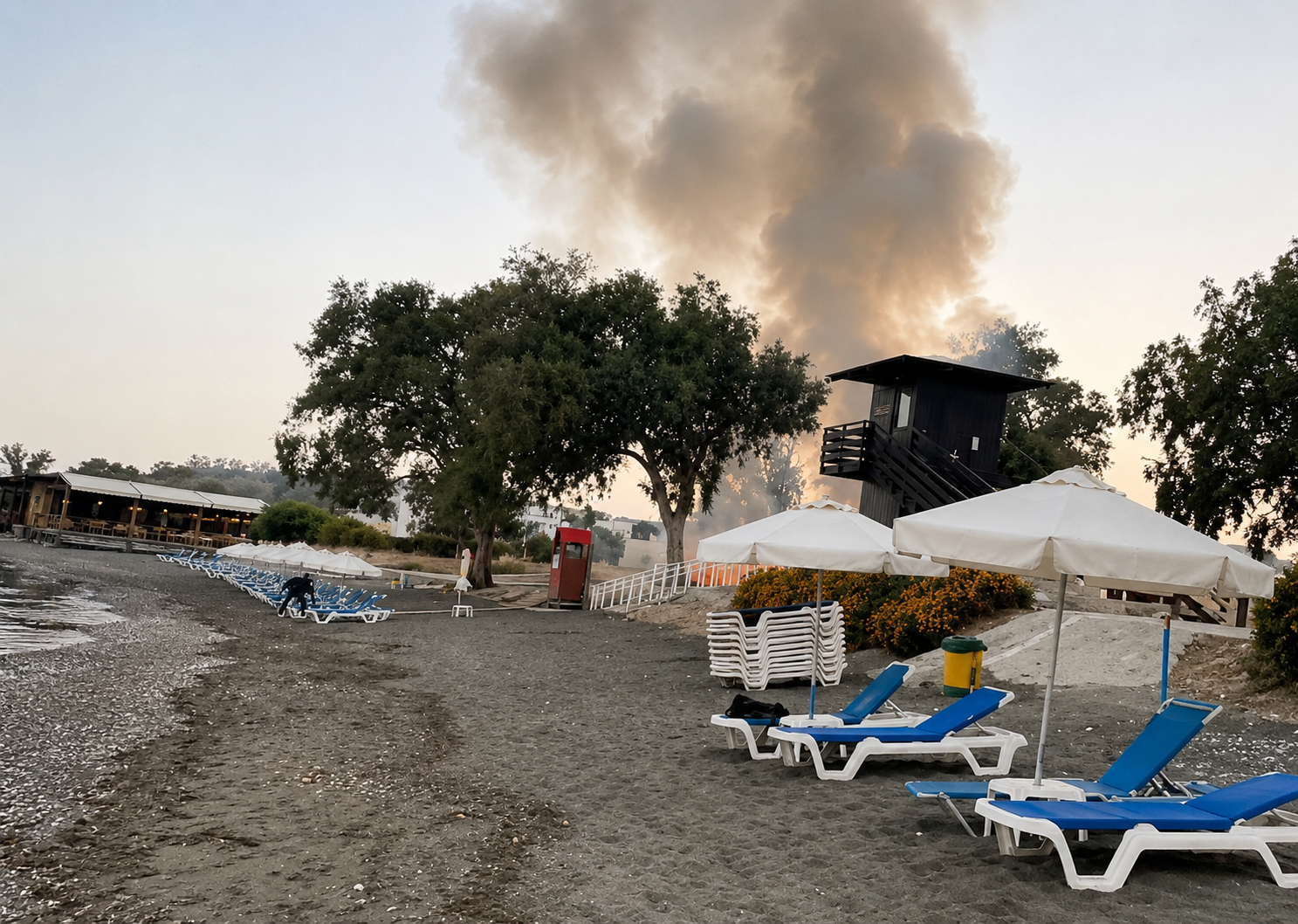 Βίντεο από τη φωτιά στο εγκαταλελειμμένο εστιατόριο στην Ακτή Κυβερνήτη