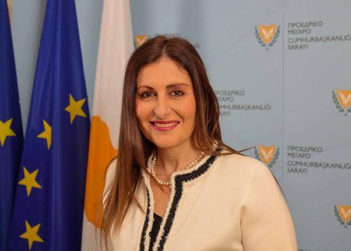 &Sigma;&epsilon; &sigma;&upsilon;&nu;έ&delta;&rho;&iota;&omicron; &tau;&omicron;&upsilon; &Upsilon;&phi;&upsilon;&pi;&omicron;&upsilon;&rho;&gamma;&epsilon;ί&omicron;&upsilon; &Nu;&alpha;&upsilon;&tau;&iota;&lambda;ί&alpha;&sigmaf; &sigma;&tau;&iota;&sigmaf; &Beta;&rho;&upsilon;&xi;έ&lambda;&lambda;&epsilon;&sigmaf; &eta; &Mu;&alpha;&rho;ί&nu;&alpha; &Chi;&alpha;&tau;&zeta;&eta;&mu;&alpha;&nu;ώ&lambda;&eta;