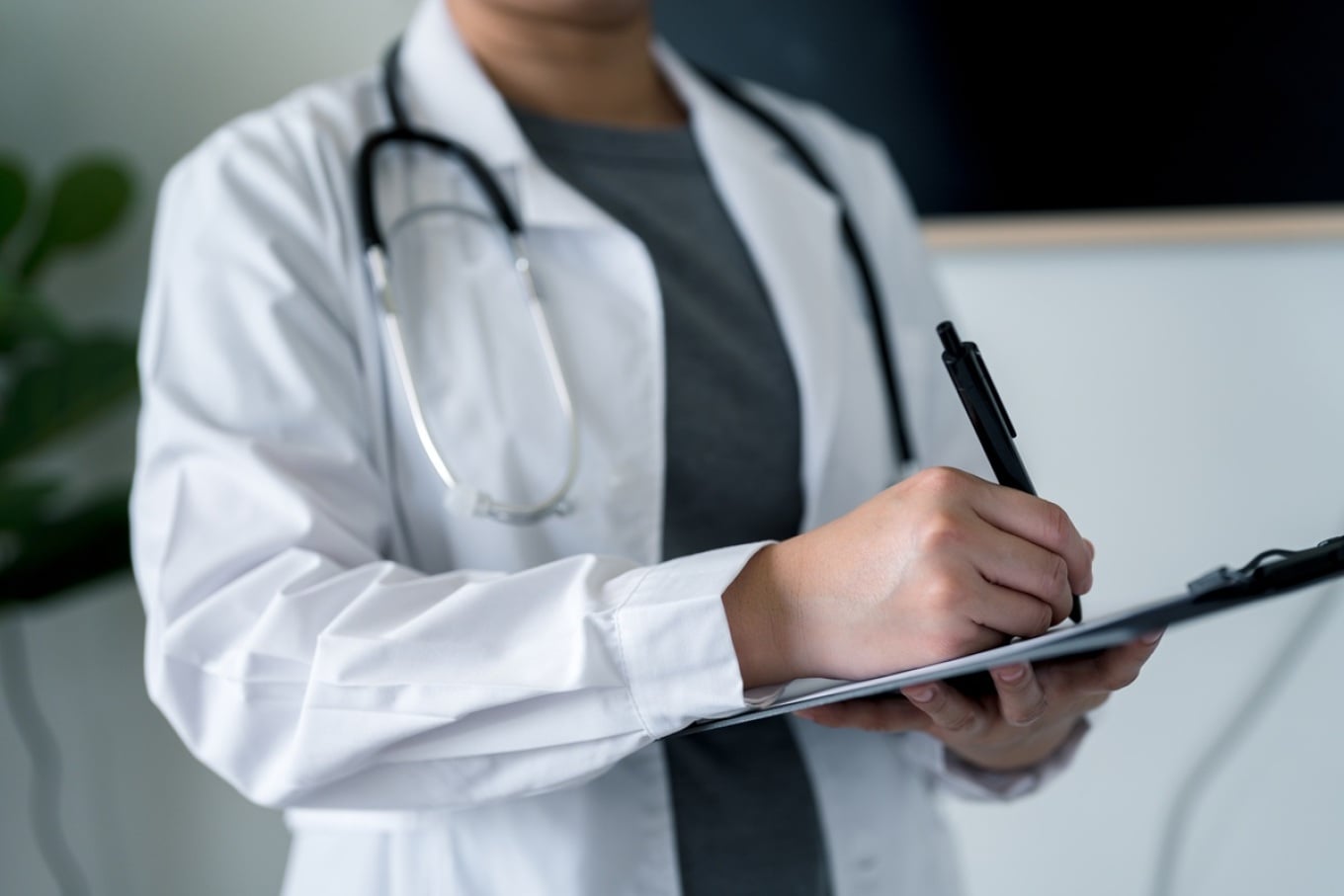Γερμανία: Παιδίατρος κατηγορείται για 130 βιασμούς και κακοποιήσεις παιδιών