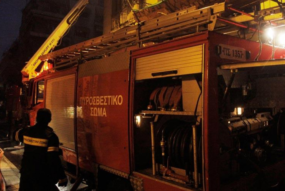 Φωτιά στο σωματείο του Ασωμάτου στη Λακατάμια – Εκτεταμένες ζημίες