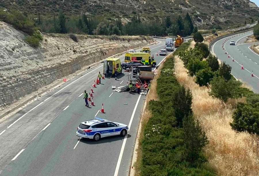 &Chi;&epsilon;&iota;&rho;&omicron;&pi;έ&delta;&epsilon;&sigmaf; &sigma;&tau;&omicron;&nu; &omicron;&delta;&eta;&gamma;ό &pi;&omicron;&upsilon; &pi;&alpha;&rho;έ&sigma;&upsilon;&rho;&epsilon; &epsilon;&rho;&gamma;ά&tau;&eta; &sigma;&tau;&omicron;&nu; &alpha;&upsilon;&tau;&omicron;&kappa;&iota;&nu;&eta;&tau;ό&delta;&rho;&omicron;&mu;&omicron;