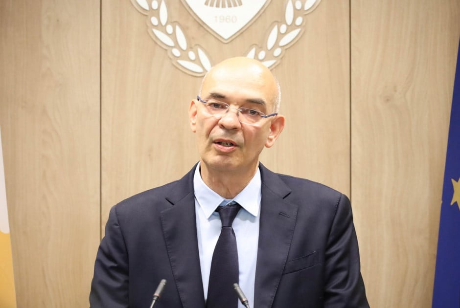 &Beta;&alpha;&phi;&epsilon;ά&delta;&eta;&sigmaf;: &Sigma;&tau;ό&chi;&omicron;&sigmaf; &eta; &epsilon;&xi;&upsilon;&pi;&eta;&rho;έ&tau;&eta;&sigma;&eta; &tau;&omega;&nu; &pi;&omicron;&lambda;&iota;&tau;ώ&nu; &mu;&epsilon; &tau;&alpha;&chi;ύ&tau;&eta;&tau;&alpha; &kappa;&alpha;&iota; &alpha;&xi;&iota;&omicron;&pi;&iota;&sigma;&tau;ί&alpha;