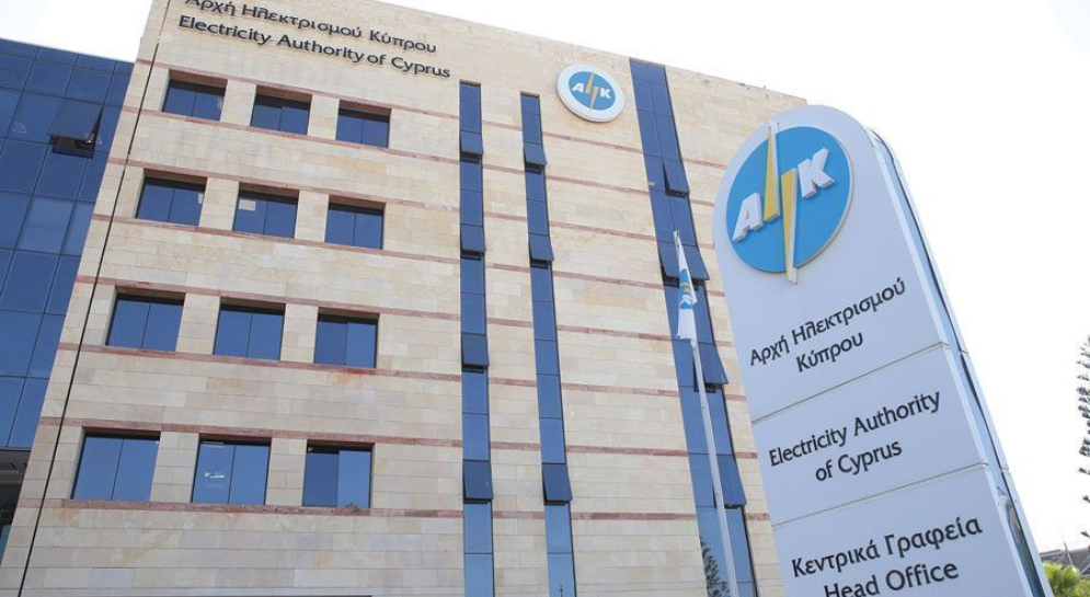 &Pi;&rho;ό&epsilon;&delta;&rho;&omicron;&sigmaf; &Alpha;&Eta;&Kappa;: &Sigma;&epsilon; &alpha;&nu;&alpha;&mu;&omicron;&nu;ή &gamma;&iota;&alpha; &alpha;&pi;&omicron;&phi;ά&sigma;&epsilon;&iota;&sigmaf; &gamma;&iota;&alpha; &tau;&alpha; &pi;&lambda;&epsilon;&omicron;&nu;ά&sigma;&mu;&alpha;&tau;&alpha; &epsilon;&nu;έ&rho;&gamma;&epsilon;&iota;&alpha;&sigmaf;