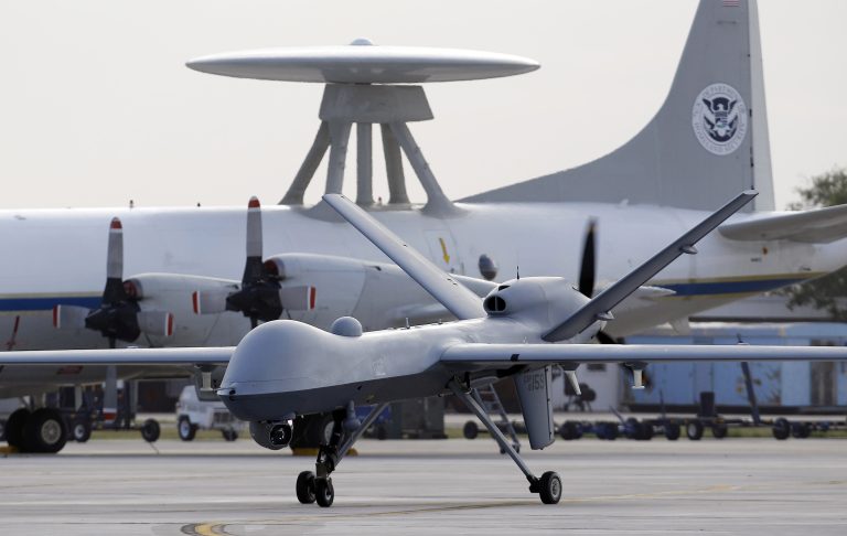 &Iota;&rho;ά&kappa;: &laquo;&Delta;&epsilon;&nu; &epsilon;&nu;&tau;&omicron;&pi;ί&sigma;&tau;&eta;&kappa;&epsilon; &kappa;&alpha;&nu;έ&nu;&alpha; drone &alpha;&pi;ό &tau;&omicron; &iota;&rho;&alpha;&kappa;&iota;&nu;ό έ&delta;&alpha;&phi;&omicron;&sigmaf; &pi;&rho;&omicron;&sigmaf; &tau;&eta; &Sigma;. &Alpha;&rho;&alpha;&beta;ί&alpha;&raquo;