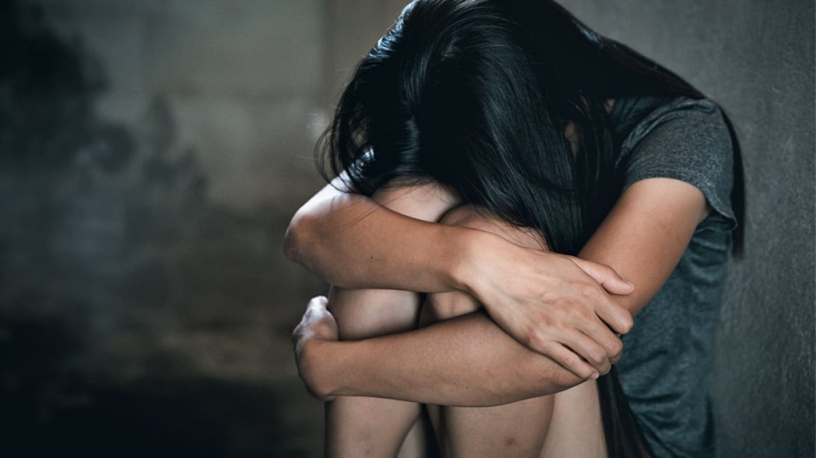 10 χρόνια φυλάκισης σε πατέρα που κακοποιούσε σεξουαλικά την ανήλικη κόρη του