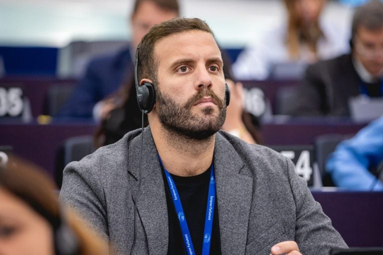 &Epsilon;&upsilon;&rho;&omega;&pi;&alpha;ϊ&kappa;ό &Kappa;&omicron;&iota;&nu;&omicron;&beta;&omicron;ύ&lambda;&iota;&omicron;: &Alpha;&pi;&omicron;&phi;ά&sigma;&iota;&sigma;&epsilon; &tau;&eta;&nu; ά&rho;&sigma;&eta; &alpha;&sigma;&upsilon;&lambda;ί&alpha;&sigmaf; &tau;&omicron;&upsilon; &Nu;ί&kappa;&omicron;&upsilon; &Pi;&alpha;&pi;&pi;ά