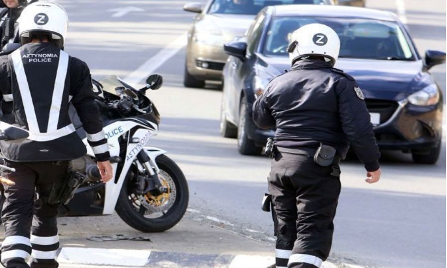 &Upsilon;&Kappa;&Alpha;&Nu;: &Epsilon;&nu;&tau;ό&pi;&iota;&sigma;&alpha;&nu; &pi;&iota;&sigma;&tau;ό&lambda;&iota;, &gamma;&epsilon;&mu;&iota;&sigma;&tau;ή&rho;&epsilon;&sigmaf;, &kappa;ά&nu;&nu;&alpha;&beta;&eta; &kappa;&alpha;&iota; έ&kappa;&sigma;&tau;&alpha;&sigma;&eta;