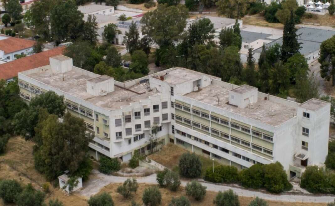 &Delta;&alpha;&phi;&nu;ί: &Tau;&rho;ό&phi;&iota;&mu;&omicron;&sigmaf; &sigma;&tau;&rho;&alpha;&gamma;&gamma;ά&lambda;&iota;&sigma;&epsilon; &tau;&omicron;&nu; &sigma;&upsilon;&gamma;&kappa;ά&tau;&omicron;&iota;&kappa;ό &tau;&omicron;&upsilon;