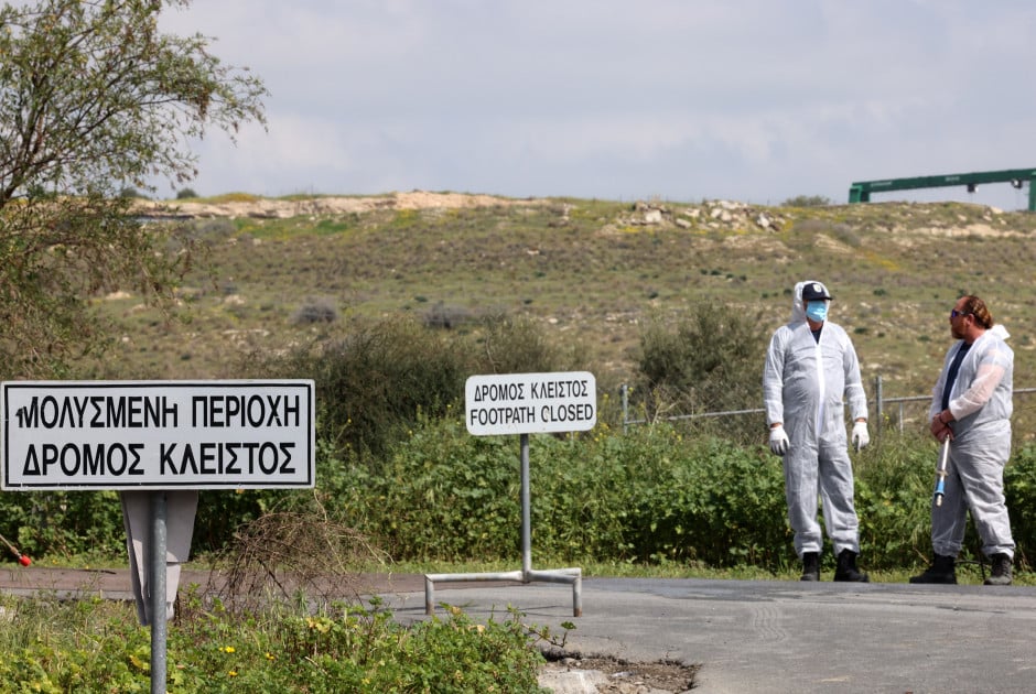 &Alpha;&nu;&eta;&sigma;&upsilon;&chi;ί&alpha; &kappa;&omicron;&iota;&nu;&omicron;&tau;ά&rho;&chi;&eta; &Pi;ά&chi;&nu;&alpha;&sigmaf; &kappa;&alpha;&iota; &kappa;&tau;&eta;&nu;&omicron;&tau;&rho;ό&phi;&omega;&nu; &alpha;&pi;ό &tau;&omicron; &kappa;&rho;&omicron;ύ&sigma;&mu;&alpha; &alpha;&phi;&theta;ώ&delta;&omicron;&upsilon;&sigmaf; &pi;&upsilon;&rho;&epsilon;&tau;&omicron;ύ