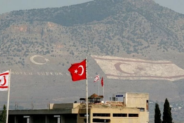 &Kappa;&alpha;&tau;&epsilon;&chi;ό&mu;&epsilon;&nu;&alpha;: &Epsilon;&gamma;&kappa;&rho;ί&theta;&eta;&kappa;&alpha;&nu; &alpha;&lambda;&lambda;ά έ&sigma;&pi;&epsilon;&upsilon;&sigma;&alpha;&nu; &chi;&omega;&rho;ί&sigmaf; έ&kappa;&delta;&omicron;&sigma;&eta; ά&delta;&epsilon;&iota;&alpha;&sigmaf; &gamma;&iota;&alpha; &mu;&epsilon;&tau;&alpha;&phi;&omicron;&rho;ά &epsilon;&mu;&beta;&rho;ύ&omega;&nu;