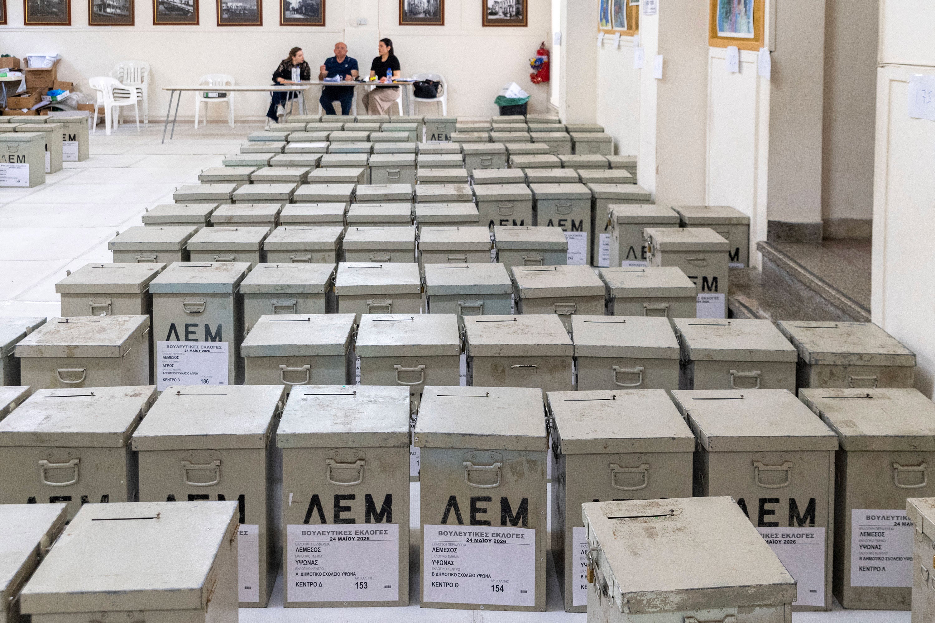 Έπεσε τα μεσάνυχτα η αυλαία της προεκλογικής εκστρατείας- Σε ισχύ απαγορεύσεις