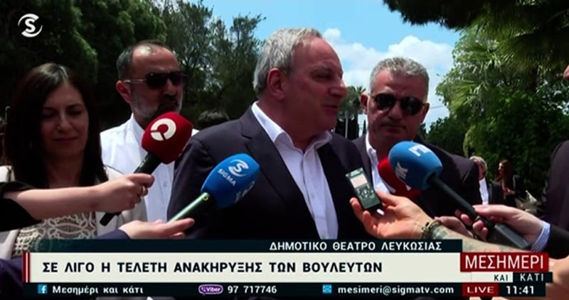 &laquo;Έ&pi;&alpha;&iota;&xi;&epsilon; &mu;&pi;ά&lambda;&alpha;&raquo; &omicron; &Sigma;&tau;&epsilon;&phi;ά&nu;&omicron;&upsilon;-&Omicron;&iota; &pi;&omicron;&delta;&omicron;&sigma;&phi;&alpha;&iota;&rho;&iota;&kappa;έ&sigmaf; &alpha;&nu;&alpha;&phi;&omicron;&rho;έ&sigmaf; &gamma;&iota;&alpha; &Xi;&iota;&omicron;ύ&rho;&omicron;&upsilon;&pi;&pi;&alpha; (&Beta;&Iota;&Nu;&Tau;&Epsilon;&Omicron;)