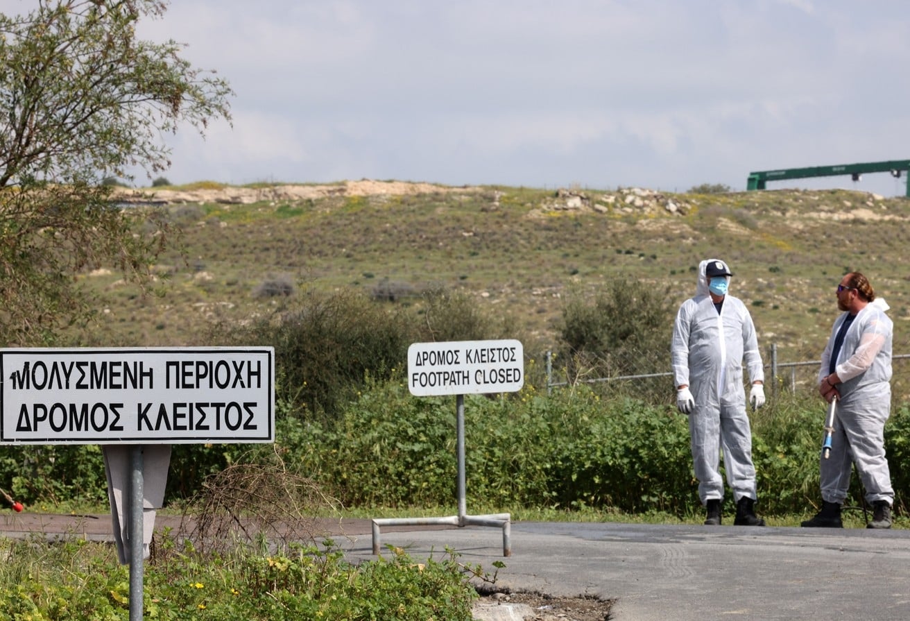Καζάνι που βράζει η Πάχνα - Έλαβε κλήση για θανατώσεις ο πάτερ (ΒΙΝΤΕΟ)