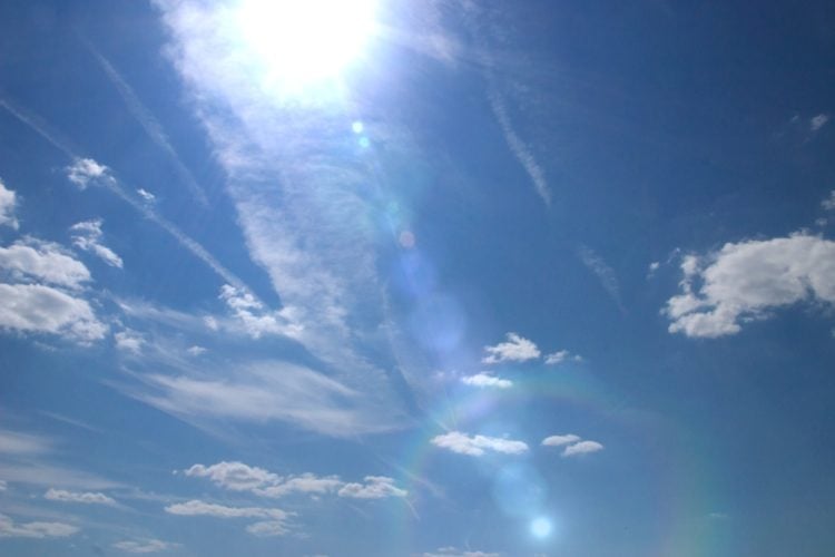 Βροχές κυρίως στα ορεινά για σήμερα – Στους 31 βαθμούς η θερμοκρασία