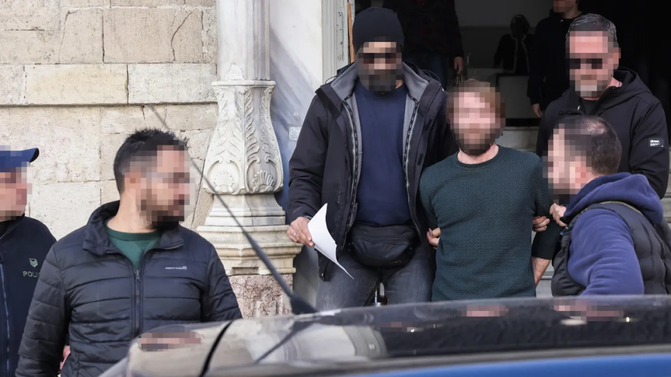 &Kappa;&rho;ή&tau;&eta;: &Kappa;ά&theta;&epsilon;&iota;&rho;&xi;&eta; 20 &epsilon;&tau;ώ&nu; &mu;&epsilon;&iota;&omega;&mu;έ&nu;&omicron; &kappa;&alpha;&tau;&alpha;&lambda;&omicron;&gamma;&iota;&sigma;&mu;ό &sigma;&tau;&omicron;&n