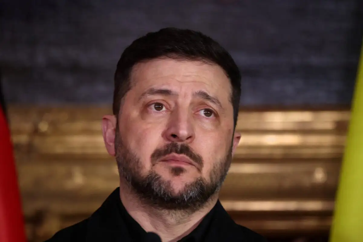 &Omicron;&upsilon;&kappa;&rho;&alpha;&nu;ί&alpha;: &Omicron; &Zeta;&epsilon;&lambda;έ&nu;&sigma;&kappa;&iota; &pi;&rho;&omicron;&epsilon;&iota;&delta;&omicron;&pi;&omicron;ί&eta;&sigma;&epsilon; &xi;&alpha;&nu;ά &gamma;&iota;&alpha; &nu;έ&omicron; &mu;&alpha;&zeta;&iota;&kappa;ό &pi;&lambda;ή&gamma;&mu;&alpha; &alpha;&pi;ό &Rho;&omega;&sigma;ί&alpha;