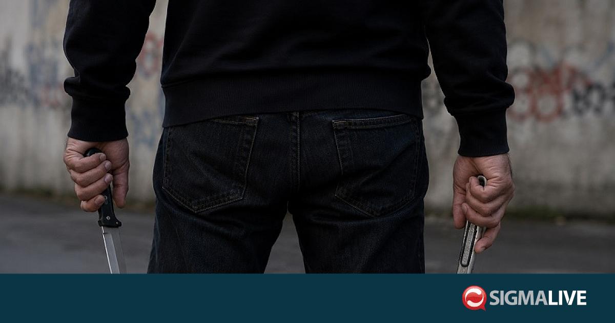 &Upsilon;&pi;ό &kappa;&rho;ά&tau;&eta;&sigma;&eta; 29&chi;&rho;&omicron;&nu;&omicron;&sigmaf; &pi;&omicron;&upsilon; &epsilon;&pi;&iota;&tau;έ&theta;&eta;&kappa;&epsilon; &sigma;&epsilon; &Alpha;&sigma;&tau;&upsilon;&nu;&omicron;&mu;&iota;&kappa;&omicron;ύ&sigmaf; &mu;&epsilon; &mu;&alpha;&chi;&alpha;ί&rho;&iota; &kappa;&alpha;&iota; &chi;&alpha;&rho;&tau;&omicron;&kappa;ό&pi;&tau;&eta;