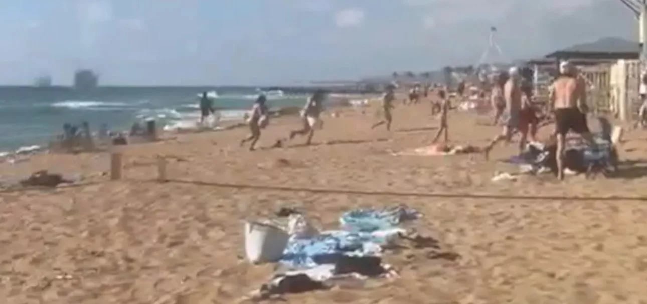 Ισραήλ: Ρουκέτες της Χεζμπολάχ έπεσαν στη θάλασσα-Έτρεχε πανικόβλητος ο κόσμος