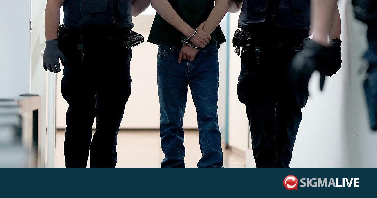 Ά&lambda;&lambda;&epsilon;&sigmaf; &delta;ύ&omicron; &sigma;&upsilon;&lambda;&lambda;ή&psi;&epsilon;&iota;&sigmaf; &gamma;&iota;&alpha; &upsilon;&pi;ό&theta;&epsilon;&sigma;&eta; &nu;&alpha;&rho;&kappa;&omega;&tau;&iota;&kappa;ώ&nu; &kappa;&alpha;&iota; &pi;&upsilon;&rho;&omicron;&beta;ό&lambda;&omega;&nu; ό&pi;&lambda;&omega;&nu;