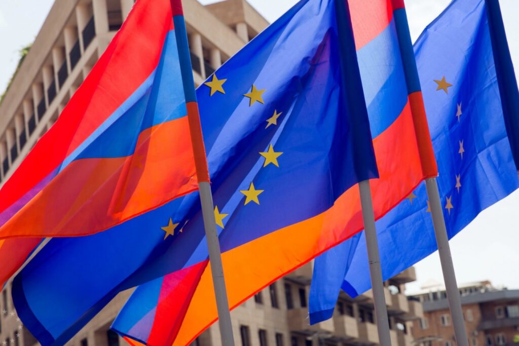 &Epsilon;&Epsilon;: &Upsilon;&pi;&omicron;&sigma;&tau;&eta;&rho;ί&zeta;&omicron;&upsilon;&mu;&epsilon; &tau;&eta;&nu; &Alpha;&rho;&mu;&epsilon;&nu;ί&alpha; - &Beta;&rho;ί&sigma;&kappa;&epsilon;&tau;&alpha;&iota; &upsilon;&pi;ό &tau;&omicron; &kappa;&rho;ά&tau;&omicron;&sigmaf; &epsilon;&kappa;&phi;&omicron;&beta;&iota;&sigma;&mu;&omicron;ύ &tau;&eta;&sigmaf; &Rho;&omega;&sigma;ί&alpha;&sigmaf;