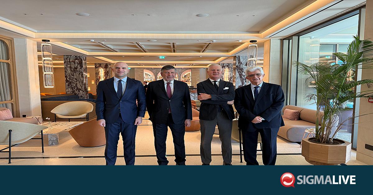 &Delta;&Epsilon;&Epsilon;: &Eta; &Kappa;ύ&pi;&rho;&omicron;&sigmaf; έ&chi;&epsilon;&iota; &sigma;&eta;&mu;&alpha;&nu;&tau;&iota;&kappa;ό &rho;ό&lambda;&omicron; &laquo;&omega;&sigmaf; &gamma;έ&phi;&upsilon;&rho;&alpha;&raquo; &mu;&epsilon;&tau;&alpha;&xi;ύ &Epsilon;&Epsilon; &kappa;&alpha;&iota; &Mu;έ&sigma;&eta;&sigmaf; &Alpha;&nu;&alpha;&tau;&omicron;&lambda;ή&sigmaf;