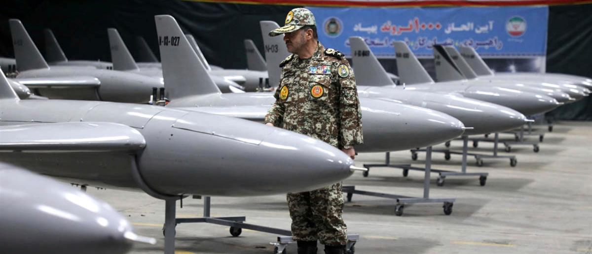&Kappa;&omicron;&upsilon;&beta;έ&iota;&tau;: &Tau;&omicron; &alpha;&epsilon;&rho;&omicron;&delta;&rho;ό&mu;&iota;&omicron; &epsilon;&pi;&lambda;ή&gamma;&eta; &alpha;&pi;ό &iota;&rho;&alpha;&nu;&iota;&kappa;ά drone