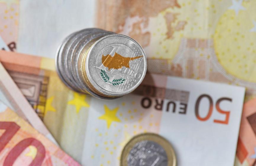 &Gamma;&Delta; &Alpha;&nu;ά&pi;&tau;&upsilon;&xi;&eta;&sigmaf; &Upsilon;&Pi;&Omicron;&Iota;&Kappa;: &Eta; &Kappa;&omicron;&mu;&iota;&sigma;&iota;ό&nu; &epsilon;&pi;&iota;&beta;&epsilon;&beta;&alpha;&iota;ώ&nu;&epsilon;&iota; &tau;&eta; &theta;&epsilon;&tau;&iota;&kappa;ή &pi;&omicron;&rho;&epsilon;ί&alpha; &tau;&eta;&sigmaf; &omicron;&iota;&kappa;&omicron;&nu;&omicron;&mu;ί&alpha;&sigmaf;