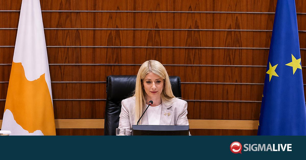 &Alpha;&pi;&epsilon;&iota;&lambda;&eta;&tau;&iota;&kappa;ό email &kappa;&alpha;&tau;ά &tau;&eta;&sigmaf; &zeta;&omega;ή&sigmaf; &tau;&eta;&sigmaf; &Alpha;&nu;&nu;ί&tau;&alpha;&sigmaf; &ndash; &Alpha;&iota;&chi;&mu;έ&sigmaf; &gamma;&iota;&alpha; &delta;&iota;&alpha;&rho;&rho;&omicron;ή &alpha;&pi;ό &Alpha;&sigma;&tau;&upsilon;&nu;&omicron;&mu;ί&alpha;